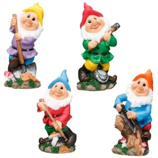 B&M Garden Gnome With Hoe 2 B&M Garden Gnome With Hoe - Image 2