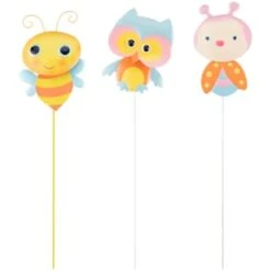 B&M Character Stake - Bee -Garden Series Store 394014 charcater stake group